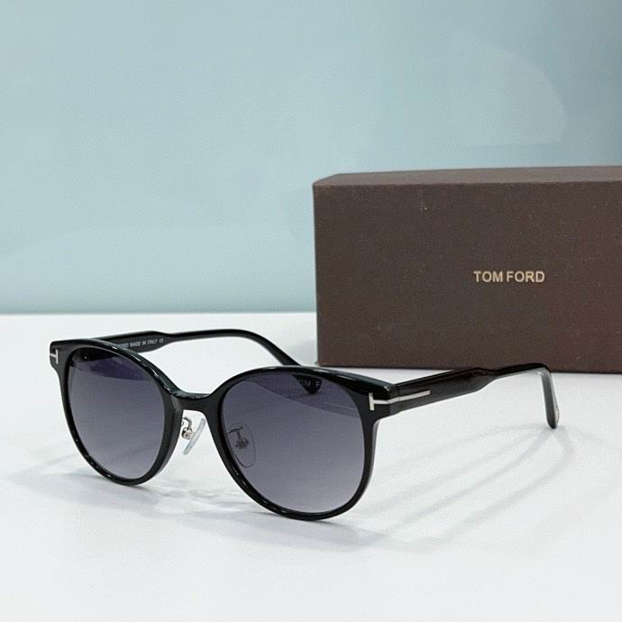 Tom Ford Glasses (50)